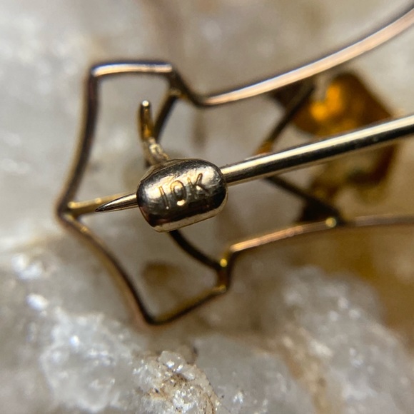 Antique 10k Gold Diamond and Natural Pearl Broach - Picture 11 of 12